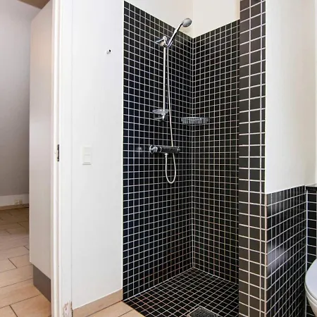 10 Person Holiday In Glesborg Bønnerup